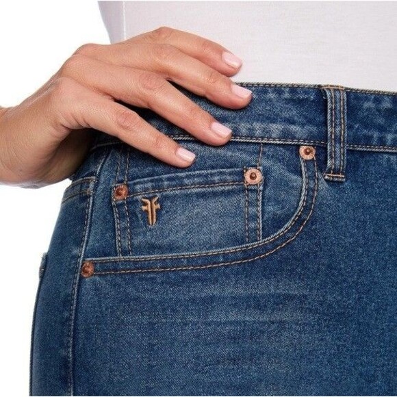 Frye High-Rise Crop Jeans Cuffed Hem Amari Wash Size 8/29 NWT - Picture 5 of 5